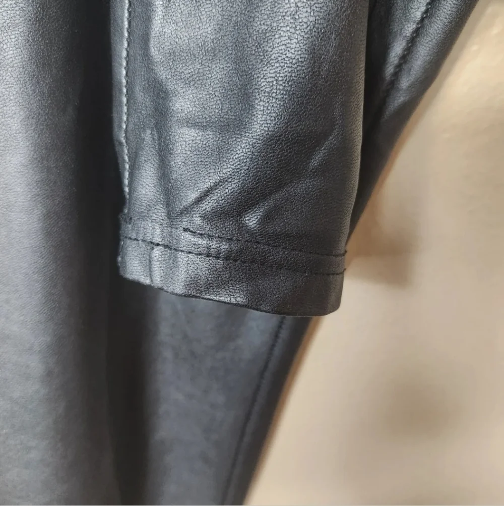 Wilfred Free Aritzia Daria Faux/Vegan Leather High Waisted Leggings-Size S